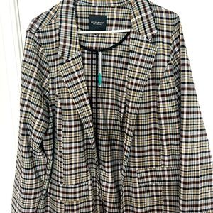 New plaid blazer from Liverpool. Will take you from desk to dinner effortlessly!